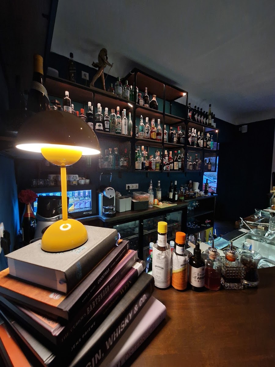 Drops Bar