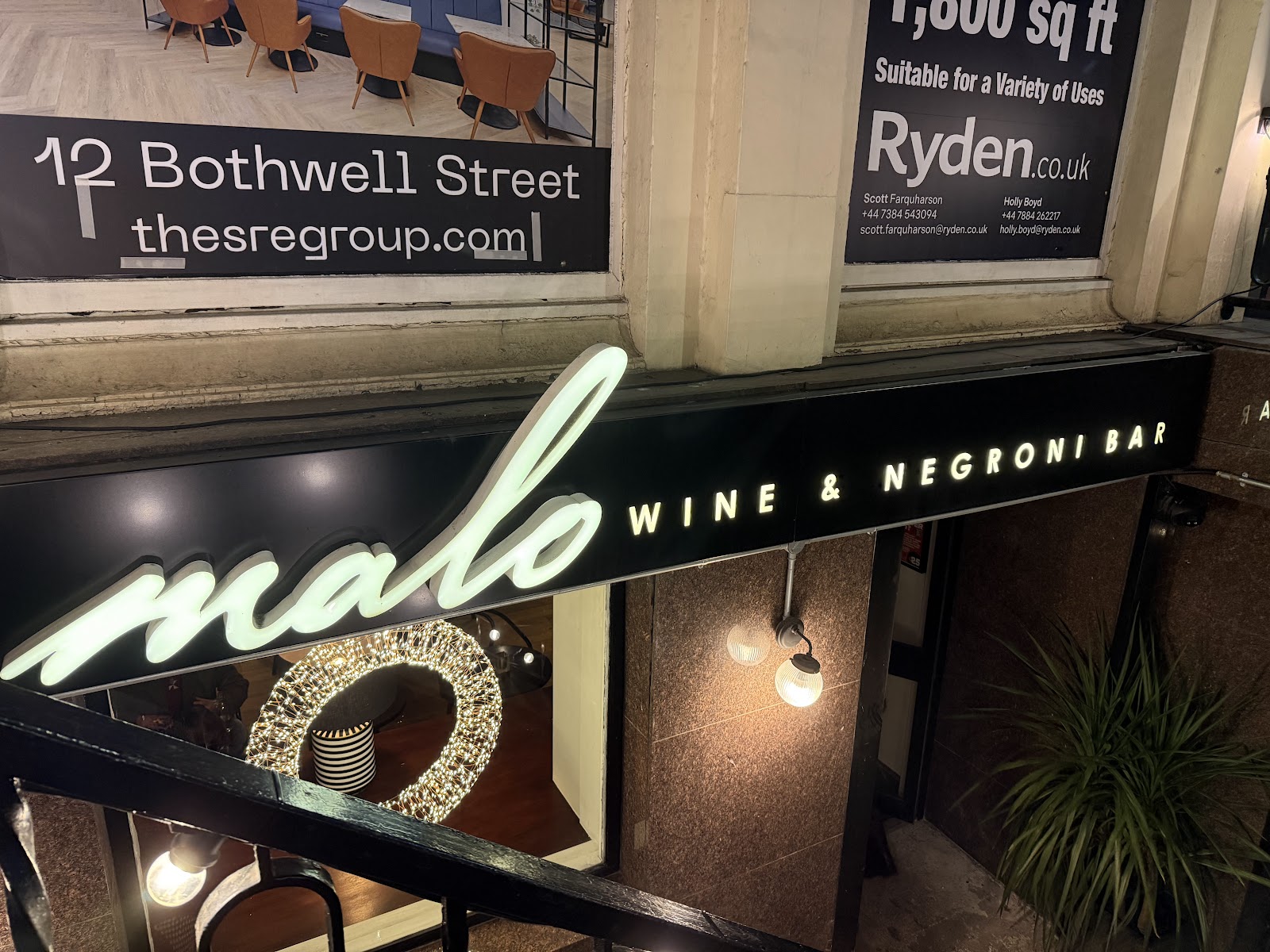 Malo - Wine & Negroni Bar