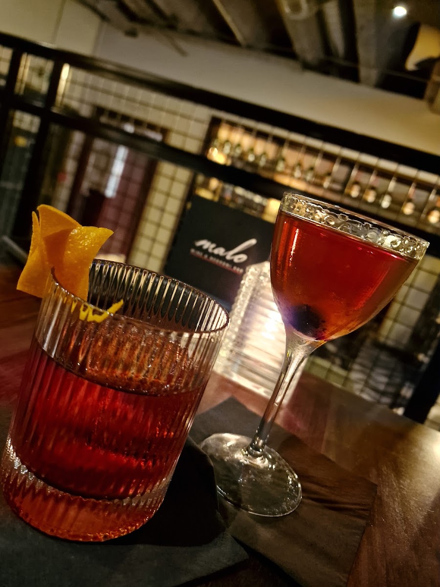 Malo - Wine & Negroni Bar thumbnail 5