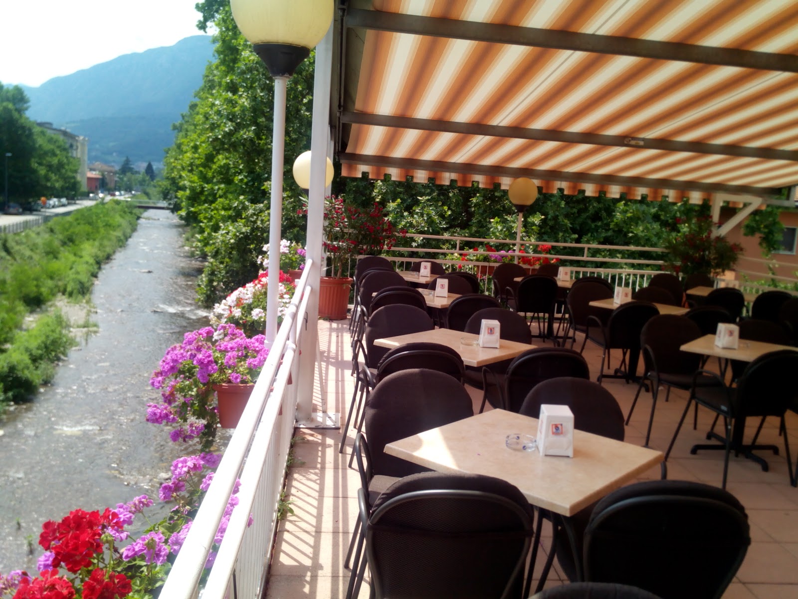 Gelateria Caffetteria Al Ponte