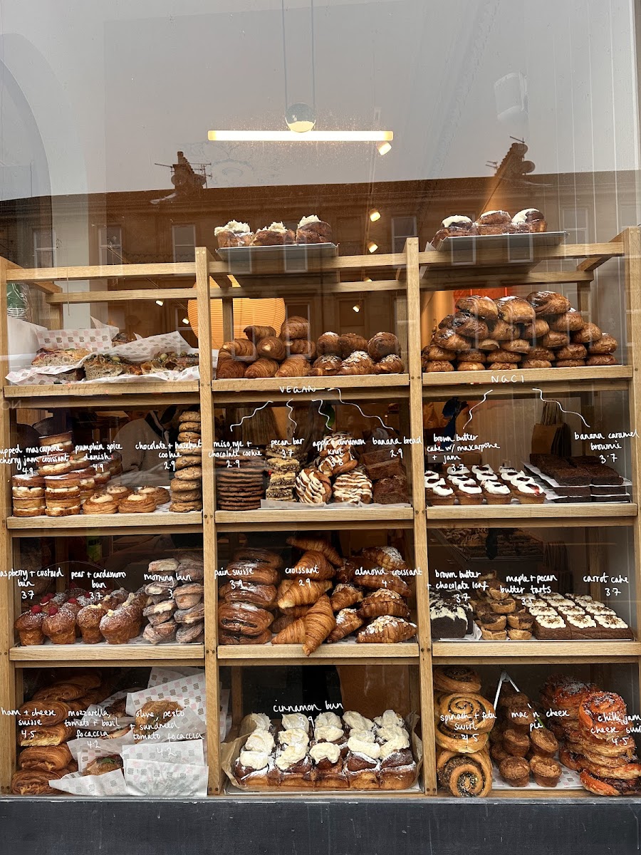 Burnfield Bakery thumbnail 4