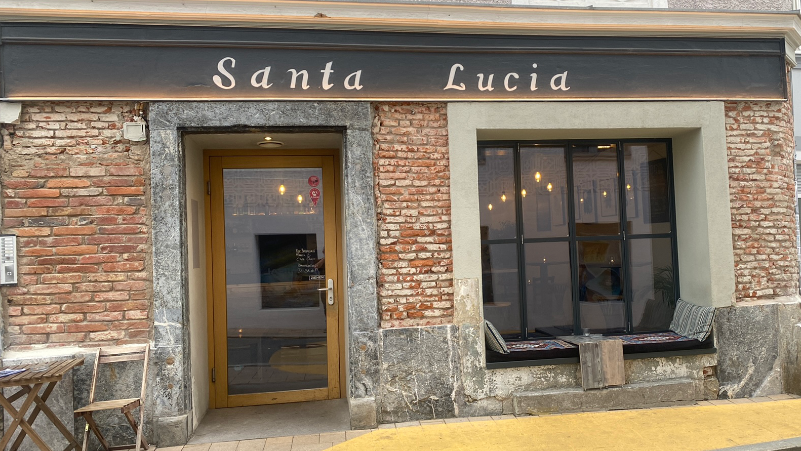 Santa Lucia Bar
