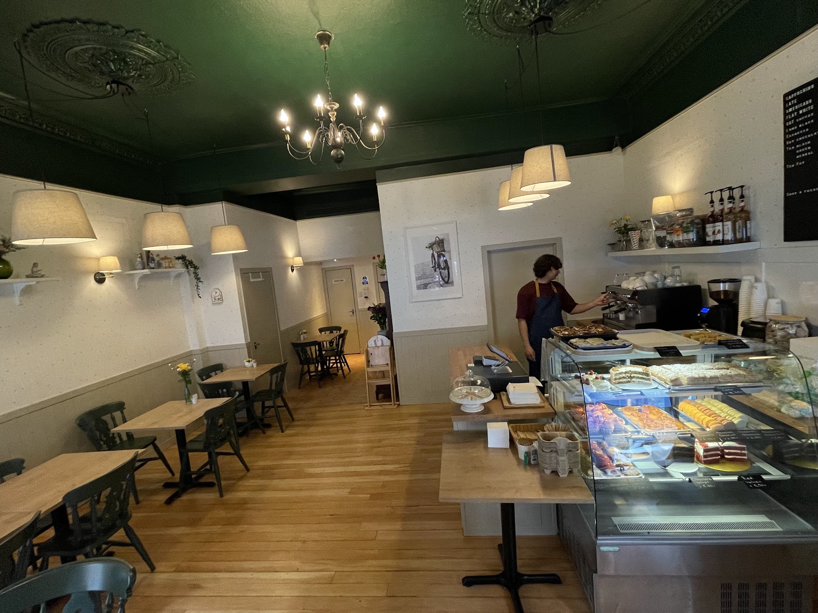 Pavlova Bakery